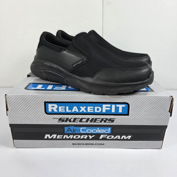 Men\'s Size 9 Athleisure Skechers Air Cooled Memory Foam Slip Wide Black main image 4
